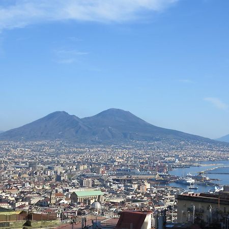 Pretty Panoramic Apartment - Half Way Center-Vomero District Naples Exterior photo